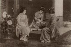 geishas tomando el te